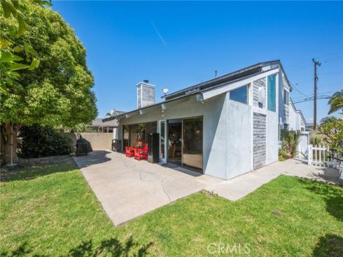 850 Coastline Drive, Seal Beach, CA
