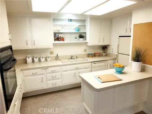 13381  Del Monte Drive  M14-28F , Seal Beach, CA
