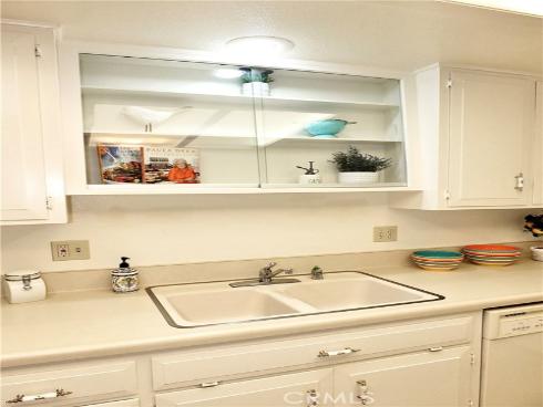 13381  Del Monte Drive  M14-28F , Seal Beach, CA
