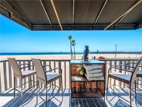 1003  Seal  , Seal Beach, CA