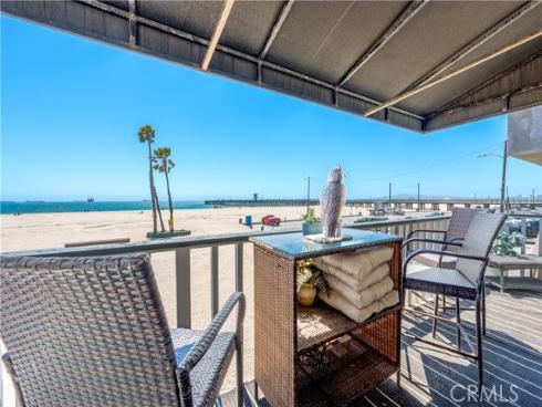 1003  Seal  , Seal Beach, CA