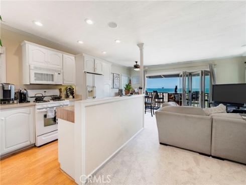 1003  Seal  , Seal Beach, CA