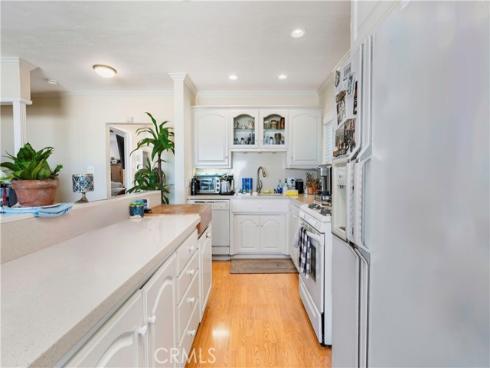 1003  Seal  , Seal Beach, CA