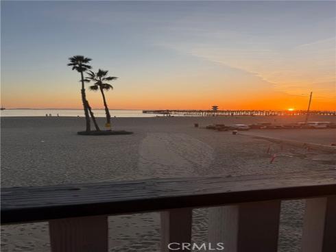 1003  Seal  , Seal Beach, CA