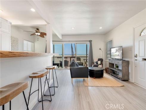 1003  Seal  , Seal Beach, CA