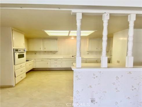 1603  Merion Way, M2-42l  , Seal Beach, CA