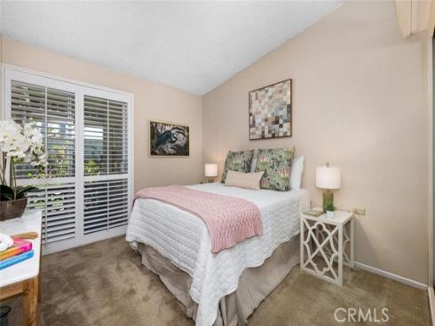 13381 El Dorado 202C M8 Drive, Seal Beach, CA
