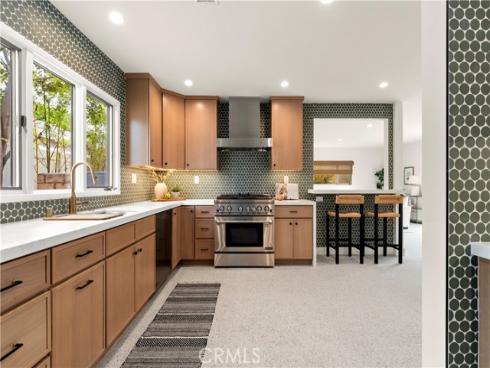 640  Island View  , Seal Beach, CA