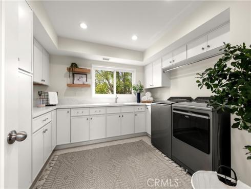 640  Island View  , Seal Beach, CA