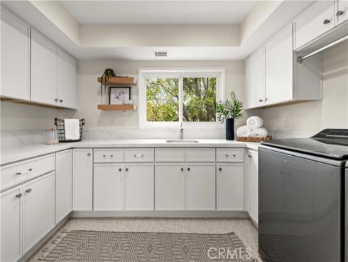 640  Island View  , Seal Beach, CA