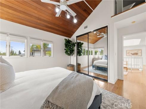640  Island View  , Seal Beach, CA