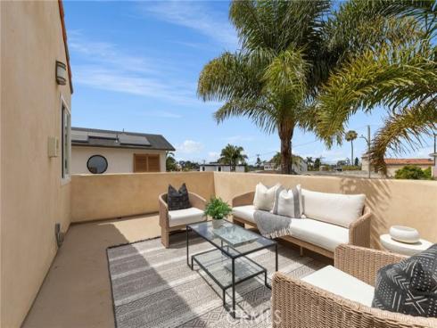 640  Island View  , Seal Beach, CA