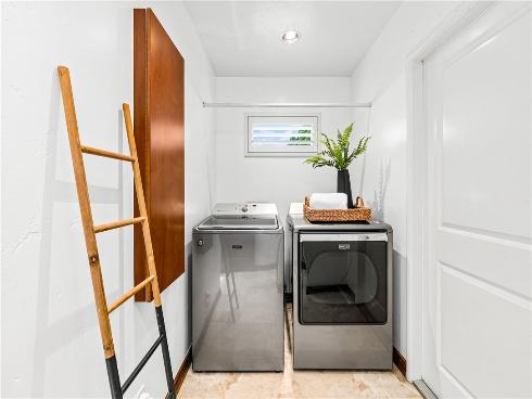 312  15th  , Seal Beach, CA