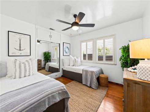 312  15th  , Seal Beach, CA