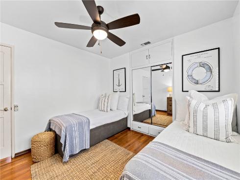 312  15th  , Seal Beach, CA