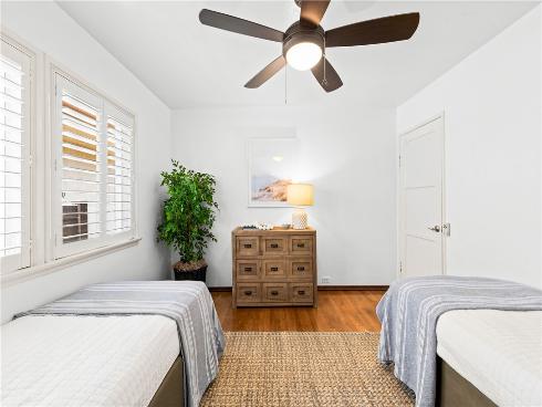 312  15th  , Seal Beach, CA