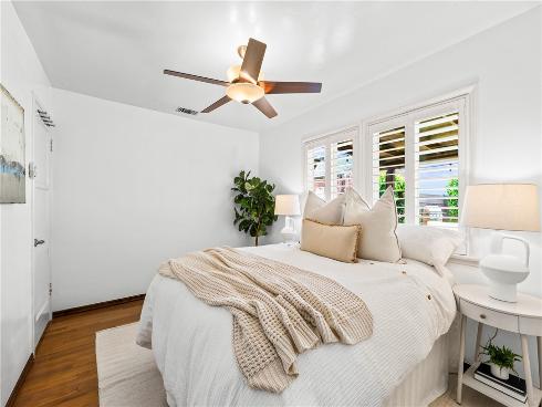 312  15th  , Seal Beach, CA