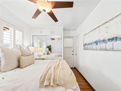 312  15th  , Seal Beach, CA