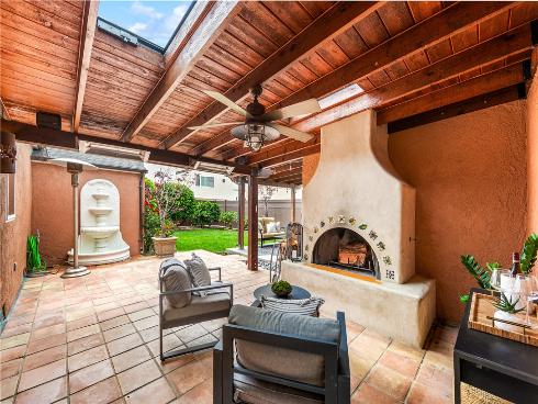 312  15th  , Seal Beach, CA
