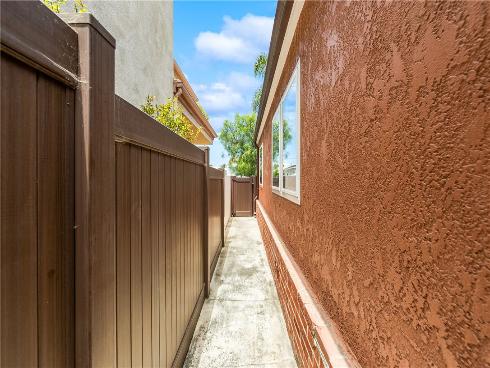 312  15th  , Seal Beach, CA