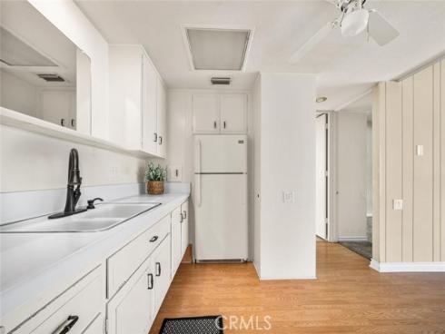 1562  Golden Rain  44D  M2  Road, Seal Beach, CA