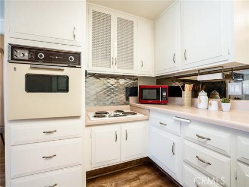 1075  Brookline Rd  220D , Seal Beach, CA