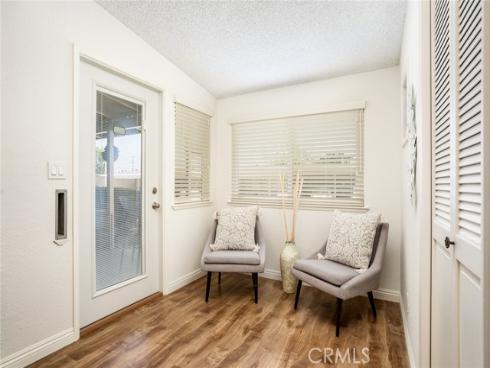 1075  Brookline Rd  220D , Seal Beach, CA