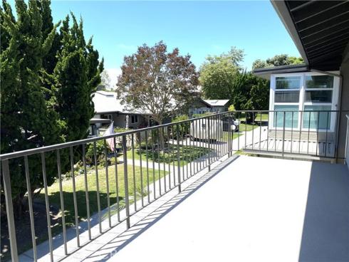 1950 Mckinney Way, M15-11j , Seal Beach, CA