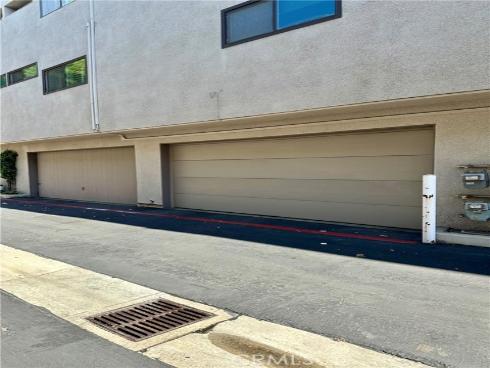 12476  Montecito  5  Road, Seal Beach, CA