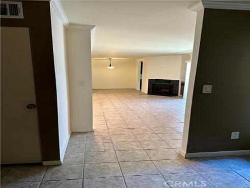 12476  Montecito  5  Road, Seal Beach, CA