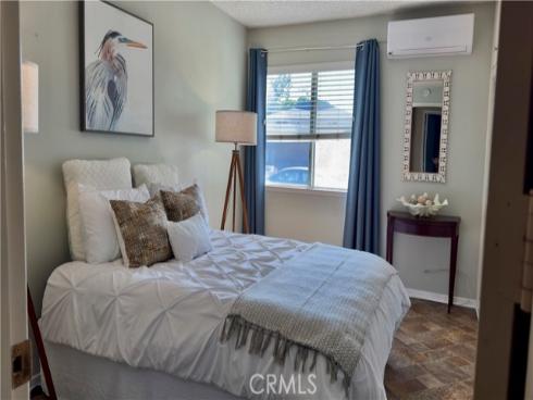 1980  Mckinney Way #13e  , Seal Beach, CA