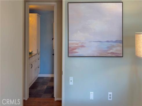 1980  Mckinney Way #13e  , Seal Beach, CA
