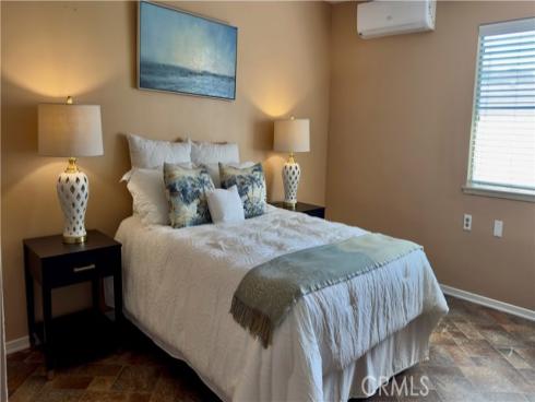 1980  Mckinney Way #13e  , Seal Beach, CA