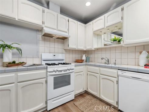 12300 Montecito 39 Road, Seal Beach, CA