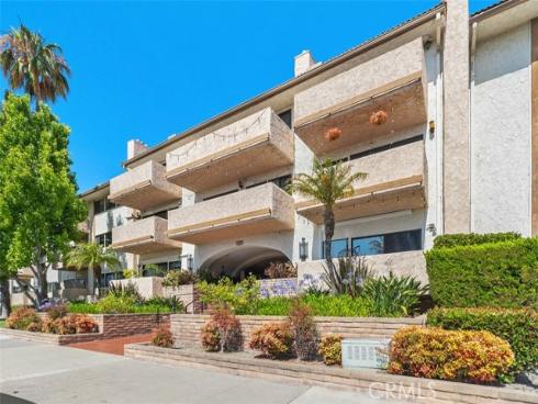 12300  Montecito  39  Road, Seal Beach, CA