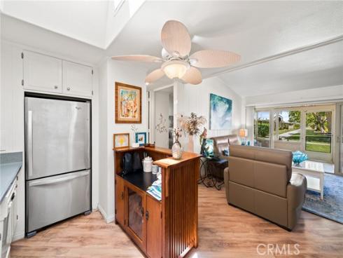 1240  Oakmont Road  M4-52H , Seal Beach, CA