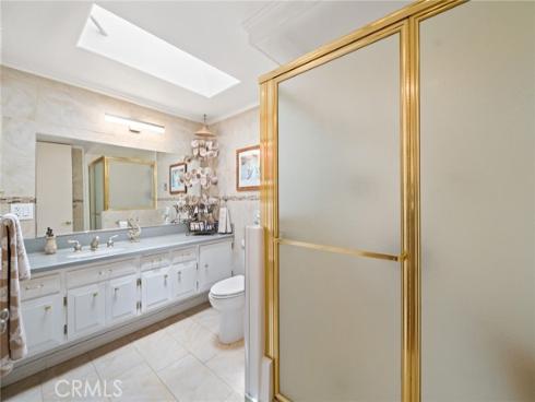 1240  Oakmont Road  M4-52H , Seal Beach, CA