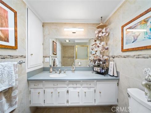 1240  Oakmont Road  M4-52H , Seal Beach, CA