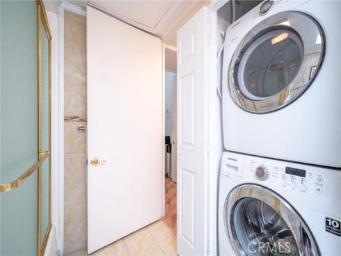 1240  Oakmont Road  M4-52H , Seal Beach, CA