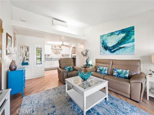 1240  Oakmont Road  M4-52H , Seal Beach, CA