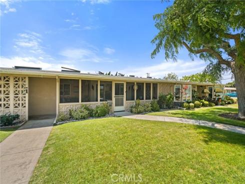 1240  Oakmont Road  M4-52H , Seal Beach, CA