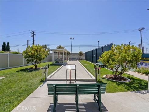 1240  Oakmont Road  M4-52H , Seal Beach, CA