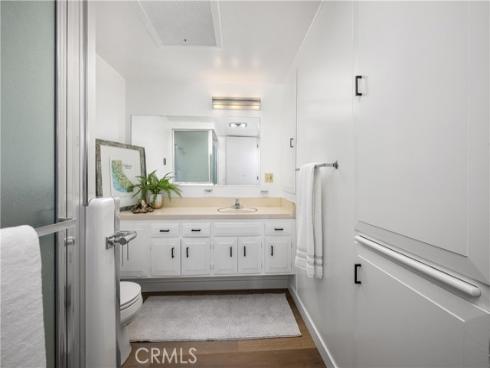 1562  Golden Rain  44G  RoadM-2, Seal Beach, CA