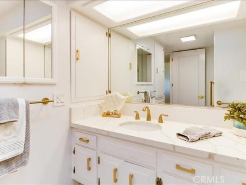 13962  El Dorado Dr M2 60f  , Seal Beach, CA