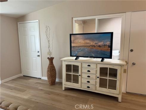1260 Northwood Rd. 7-164h , Seal Beach, CA