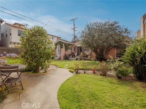 114  5th  , Seal Beach, CA