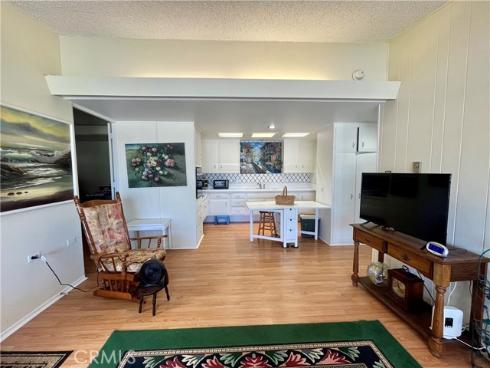 14001  Thunderbird Dr., M2-4j  , Seal Beach, CA