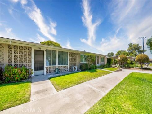 13660  Annandale  23 H  Drive, Seal Beach, CA