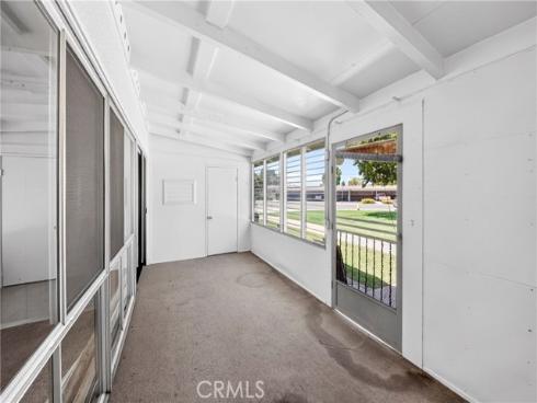 13660  Annandale  23 H  Drive, Seal Beach, CA