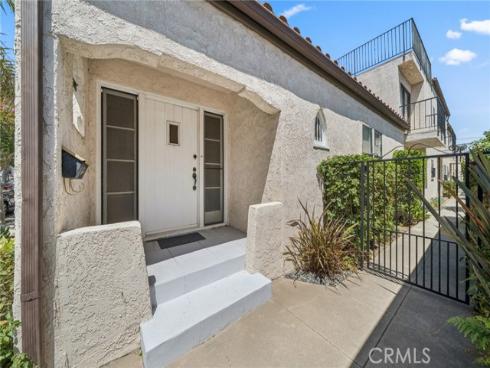 142  6th   Street, Seal Beach, CA